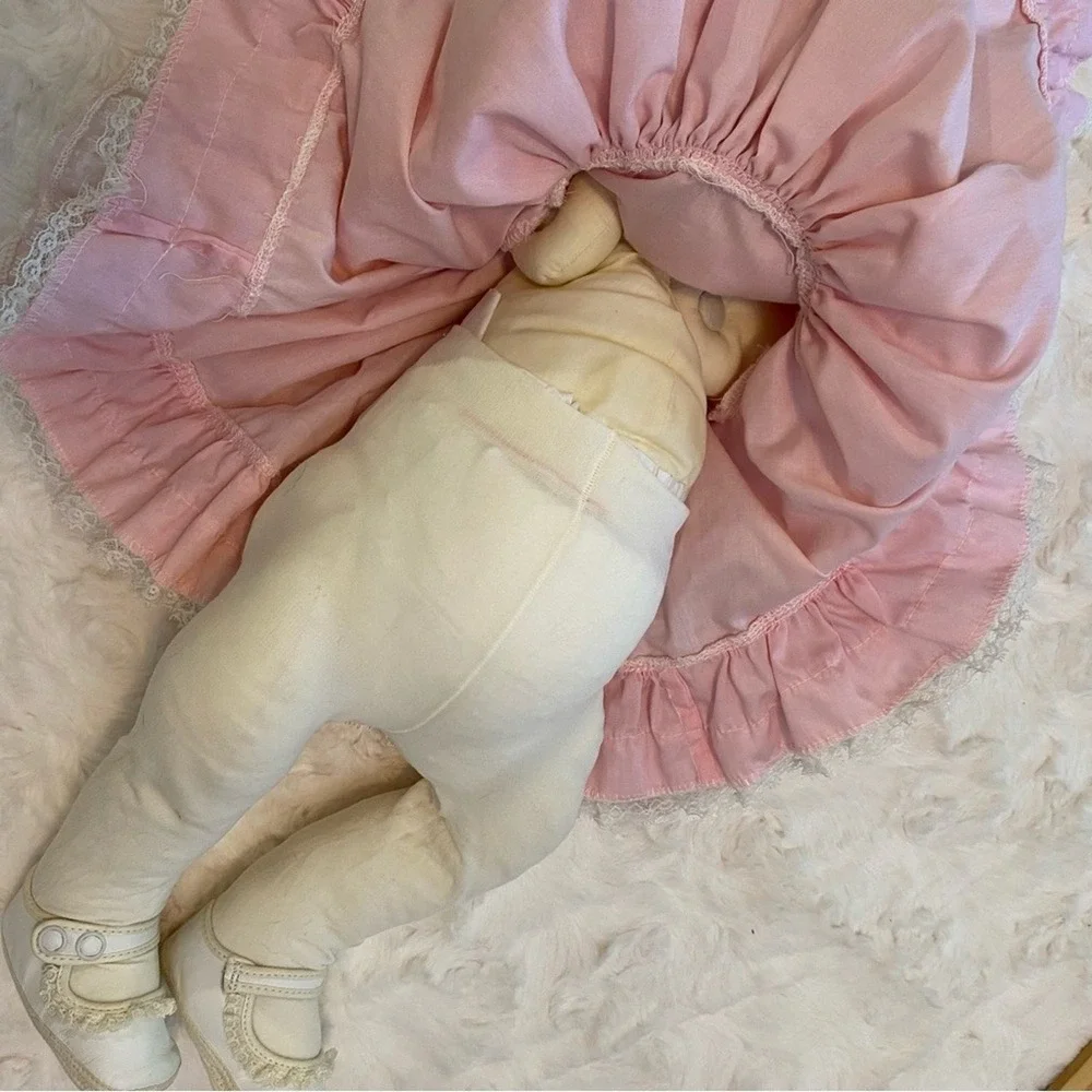 Vintage Sleeping Baby Doll Real Looking Porcelain Doll‎
